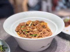 -闫府私房菜·百年鲁菜(恒隆店)