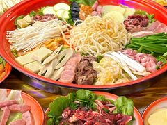 -陈叉子钢盆烤肉(中原万达店)
