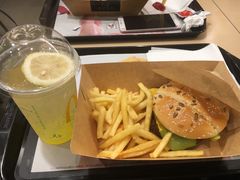 -麦当劳(上百万和城店)