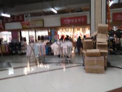 -汉口北国际商品交易中心品牌服装城