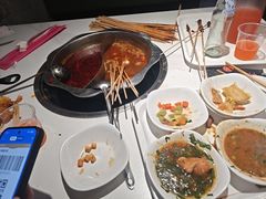 -佰人王串串香火锅(洋珠巷店)