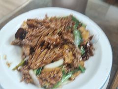 -泉畔人家·老济南经典鲁菜(大明湖店)