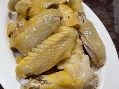 白斩鸡-唔呶喔哩酒家(生产街店)