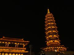 -万佛塔