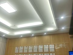 -上海仁爱医院口腔科 · 种植