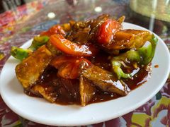 烧茄子-何适山庄 ·可团建(水长城P2停车场店)