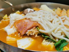 肥牛泡菜锅-一心创作料理屋(经开万达店)