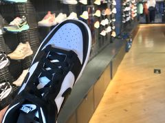 -NIKE品牌体验店(北京蓝色港湾店)