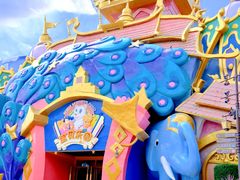 -七彩云南欢乐世界