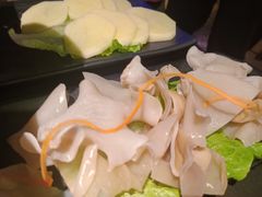 武夷竹耳菌-牛焱·贵州黄牛肉火锅(城西银泰店)