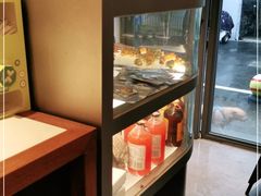 面包甜点陈列柜-Punchline Coffee&Roaster(同济大学店)