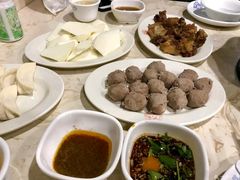 -粤潮牛肉火锅店(江南大道店)