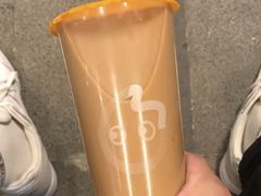 红豆奶茶-CoCo都可(湖滨银泰店B区店)