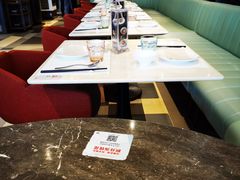 -港丽餐厅(高德置地店)