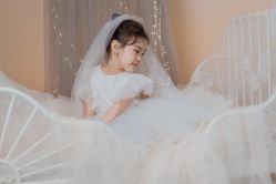 -幺幺BABY婚纱摄影