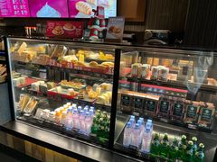 -星巴克臻选(上海长风大悦城店)