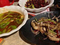 -沪小胖小龙虾(淮海中路旗舰店)