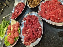 -牛一煲美食(江高店)