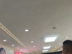 -叶存利海鲜大馅饺子(海宁路总店)