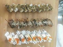 -鲜目录寿司(奥莱店)