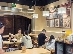 -双燕楼·手工馄饨·汤面小吃(世纪汇店)
