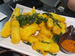 咸蛋黄焗脆皮茄子-云海肴云南菜·蒸汽石锅鱼(青岛万象城店)