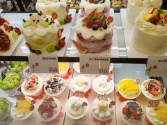 -花花卷卷·鲜食蛋糕(泉屋店)