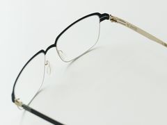 -目艮眼镜SHOWROOM(品牌集合店)