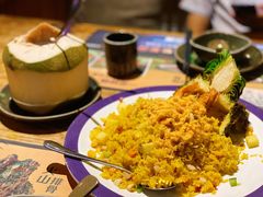 泰式菠萝海鲜饭-喜越泰莱·泰越料理(海逸新天地店)