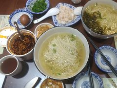 -百年老字号·观振兴蟹黄面·三虾面·苏式面(观前街富仁坊巷店)