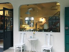 门面-彳亍咖啡·这里(水湾路店)