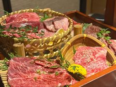 -山川小町·极番烧肉(新地假日广场店)