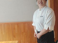-花和海鲜自助(梅江店)