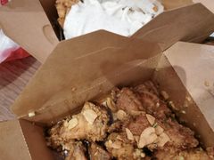 炸鸡翅一半一半-富乐满韩国正宗炸鸡韩国料理(虹泉路店)