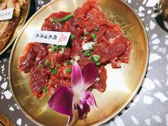 经典瘦牛-黑牛の場烤肉(摩天活力城店)