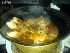 地锅鲁鱼-东坡熬鱼馆(天泰路店)