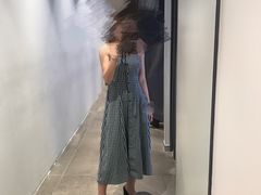 -URBAN REVIVO(高德置地广场·春广场店)