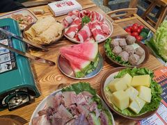 -黔二妞地摊火锅(龙华清湖店)