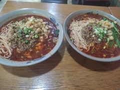 -丁丁猫重庆小面(徐州路店)