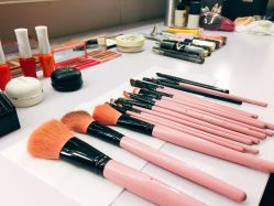-峰尚美颜·半永久化妆美睫纹眉