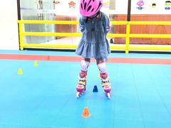 -云霄之星少儿滑板轮滑跳绳(远洋未来广场店)