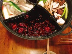 -白乐天毛肚火锅馆(南滨路店)