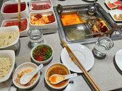 -海底捞火锅(高新万达店)