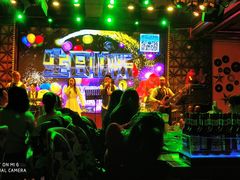 -爱啤精酿·民谣酒馆(滨江店)