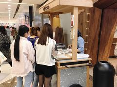 -LELECHA乐乐茶(上海五角场万达广场店)