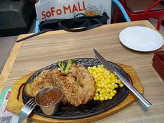 嫩烤多汁双味鸡排-卢家妈妈·西餐厨房(卜蜂中心店)