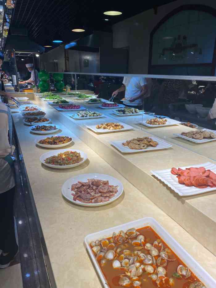 比尔森烤肉海鲜火锅自助-"比较满意,在沈阳这种价位的自助应该是首选.