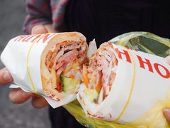 -Bánh Mì Huynh Hoa