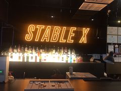 -稳电竞酒店(桥北泰冯路地铁站店)