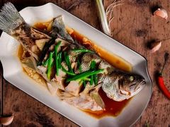 -鱼满舱·鲜活海鲜·正宗鲁菜